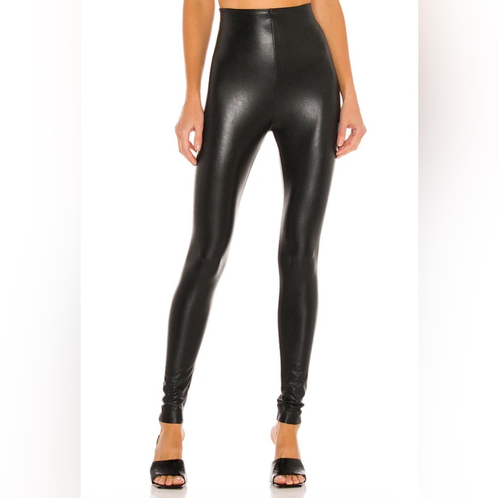 Commando Perfect Control Faux Leather Legging in Black Size: M